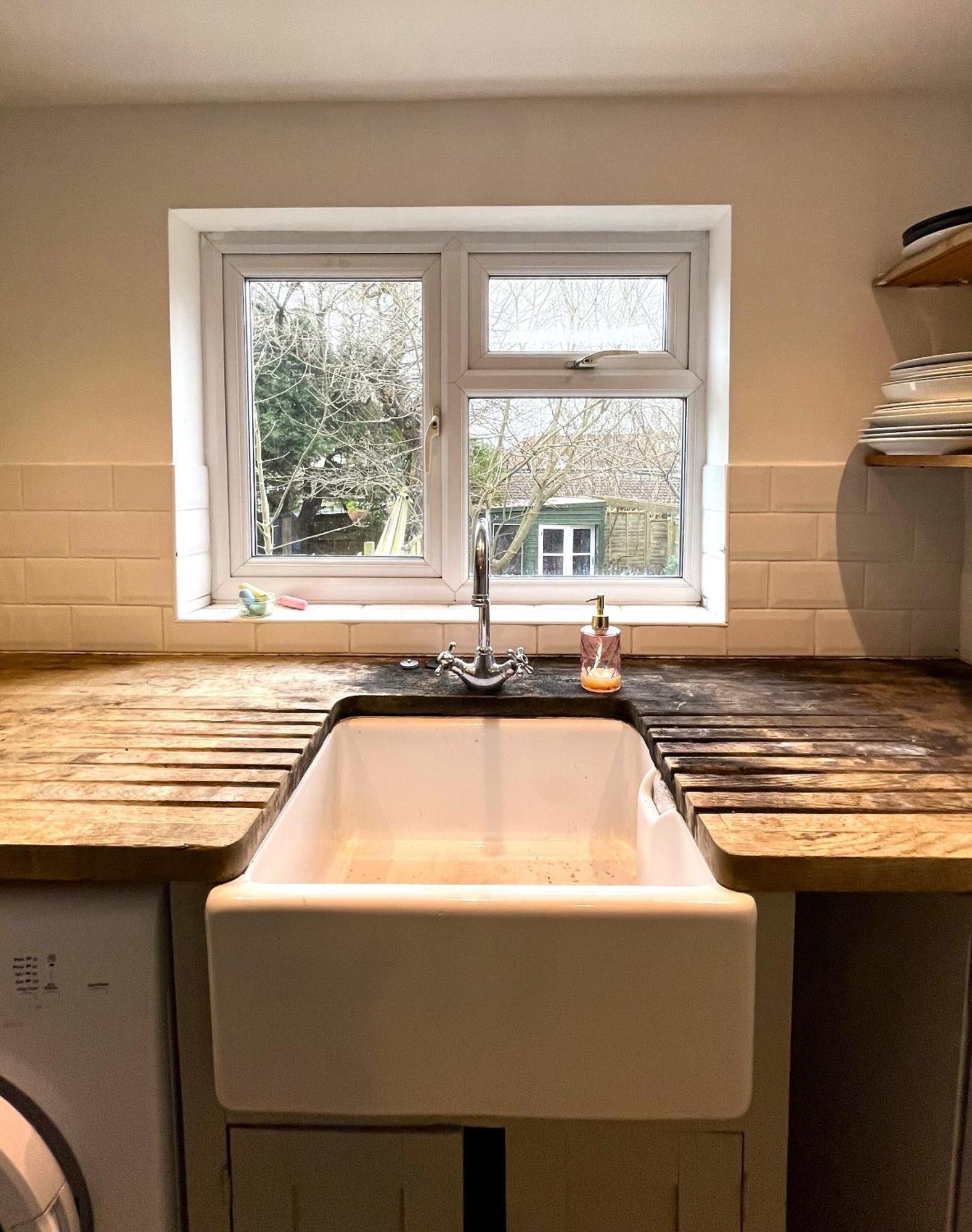 Charming Cottage Retreat With Garden - Sleeps 12 Bristol Exterior photo